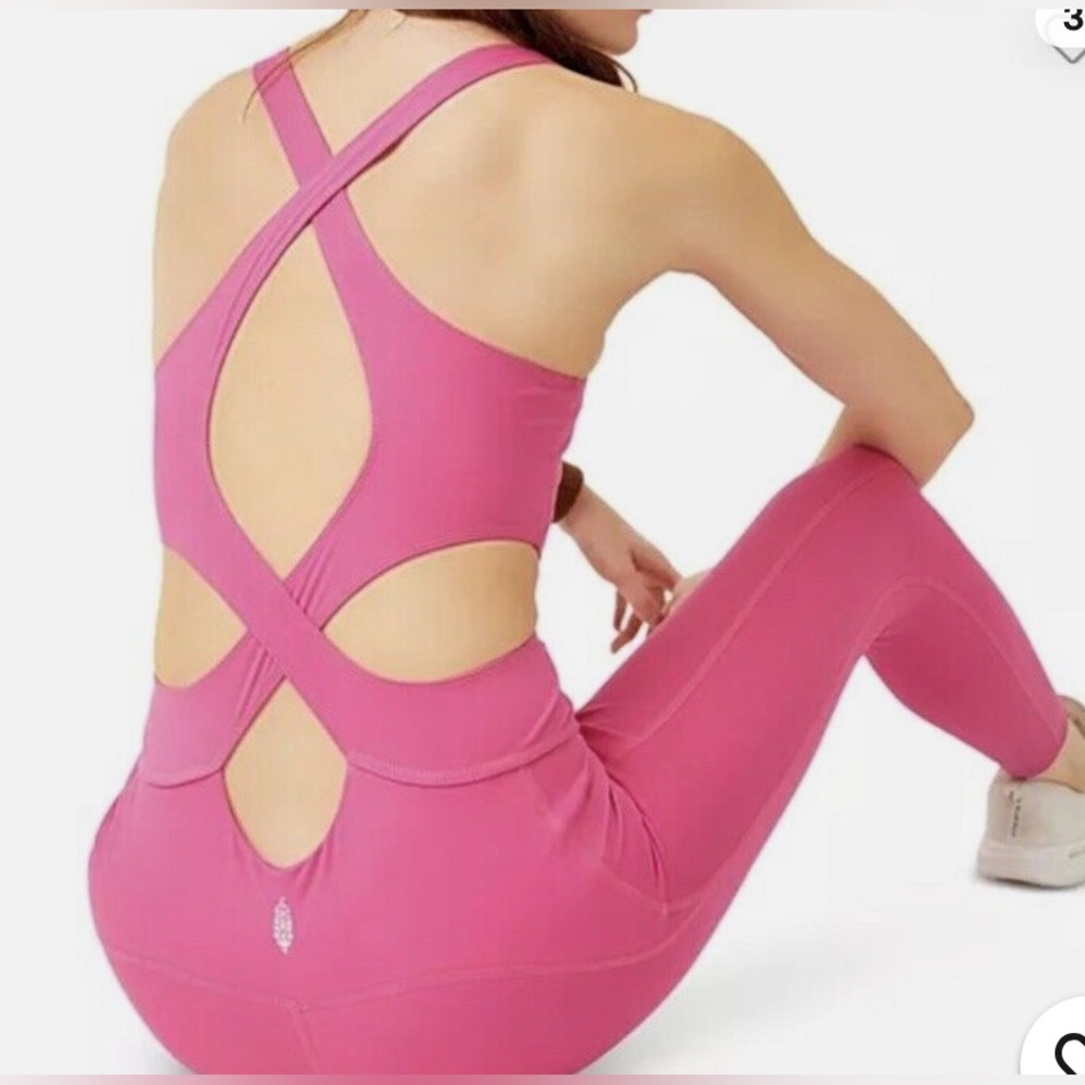 🆕 Free People Movement Back It Up onesie in pink size small - Picture 1 of 15